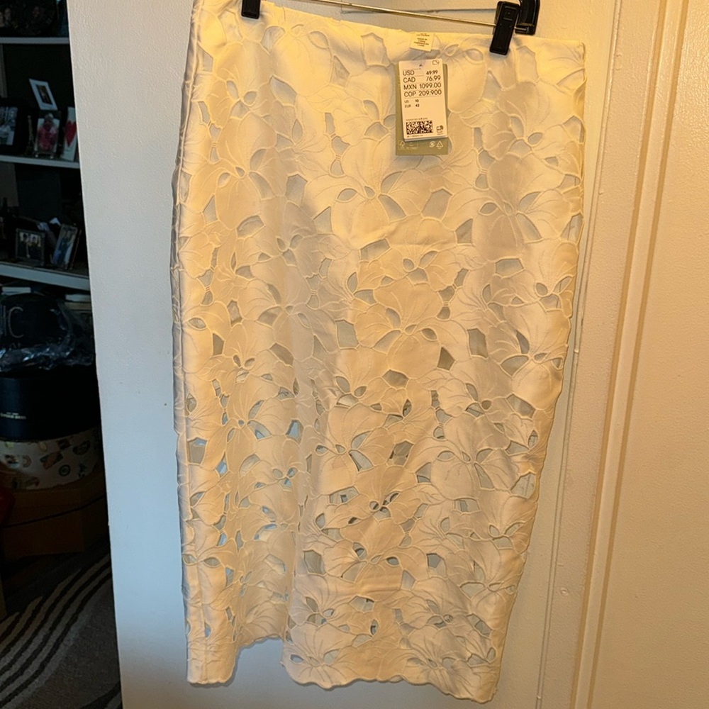H&M brand new A-line skirt